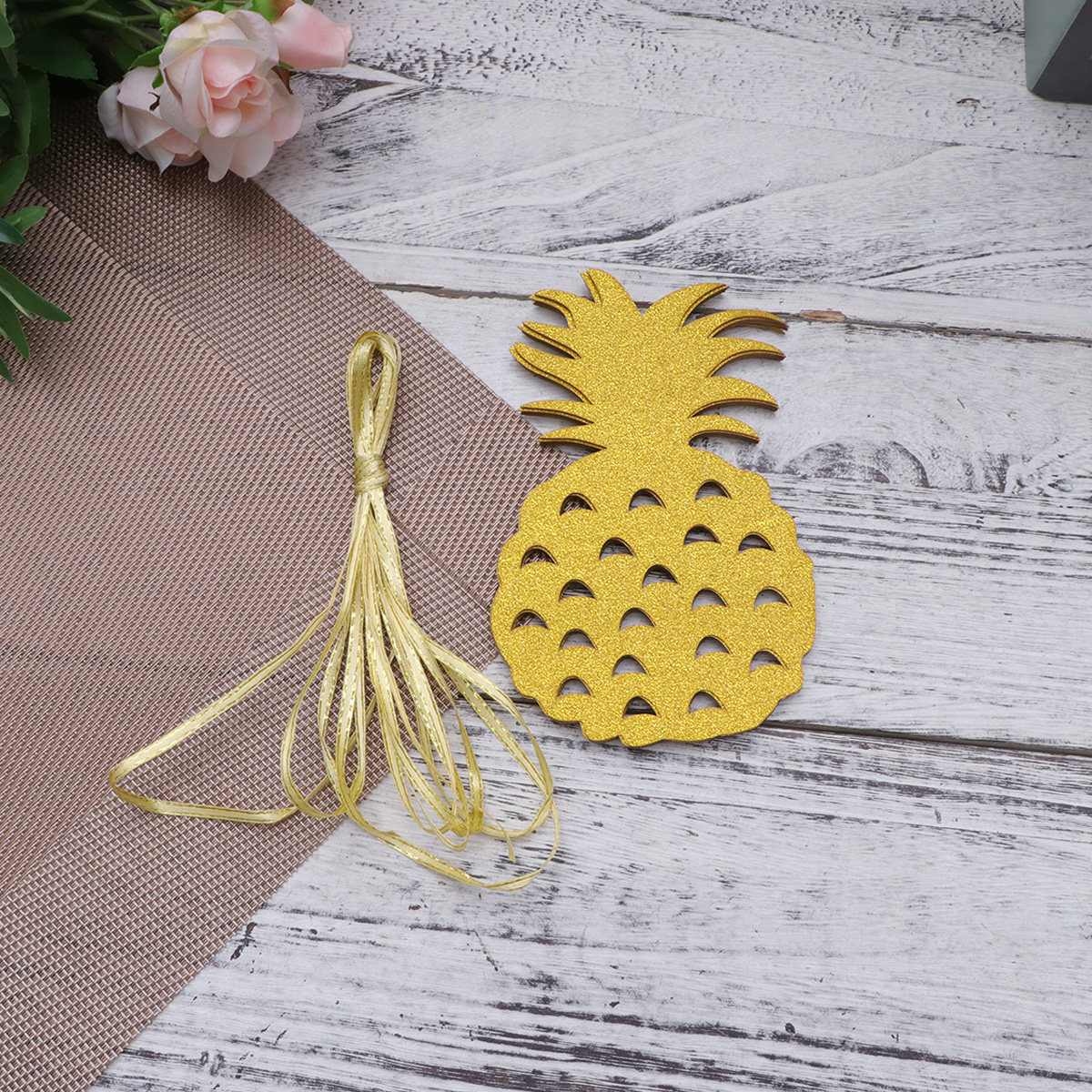Party Banner Gold - Gold Pineapple Party Garland Glitter Hawaiian
