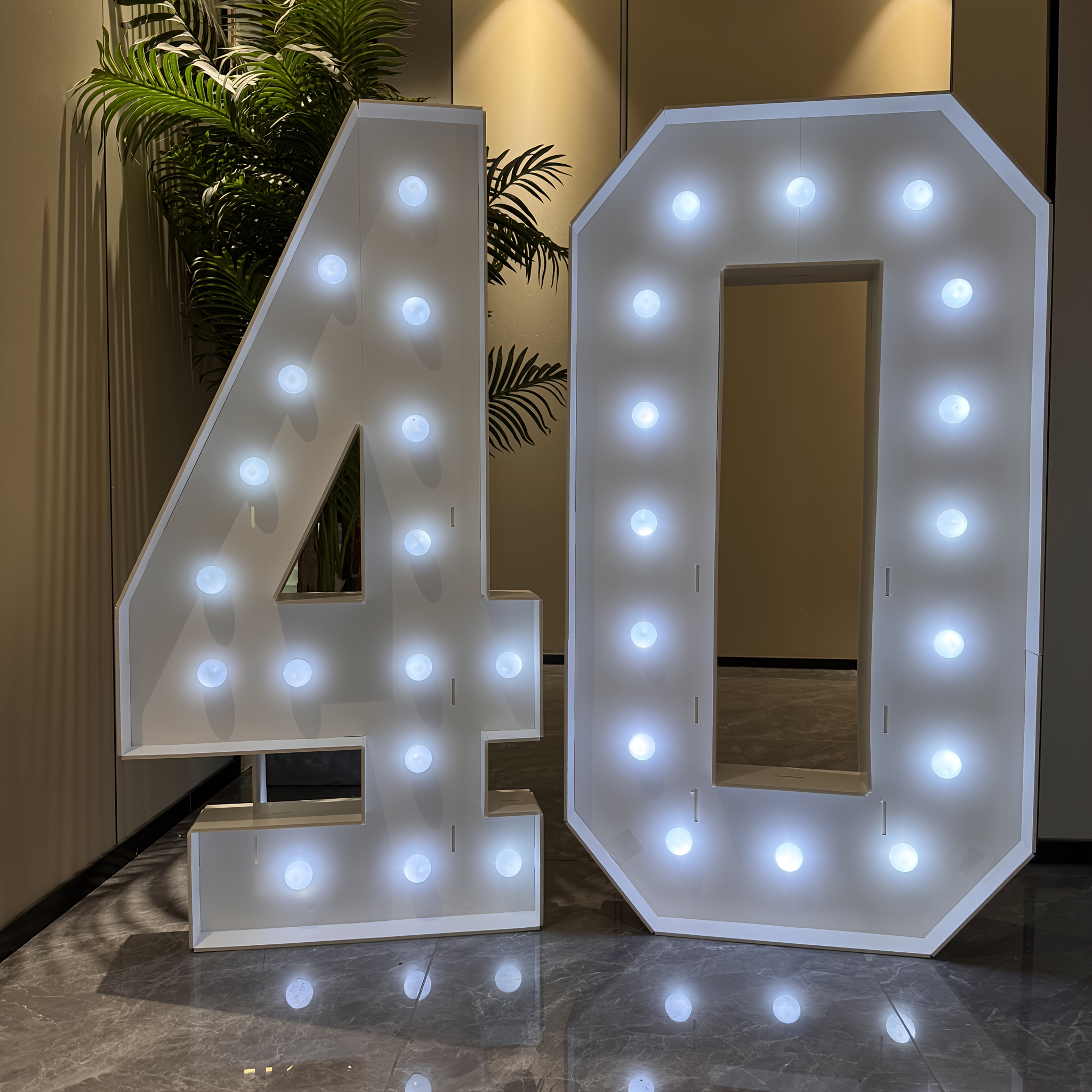 4-Foot Self-Illuminating LED N - огляд і ціна Event & Party Supply
