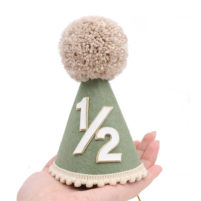 1/2 Birthday Hat Mini Cone Hat - огляд і ціна Party Hat Cone