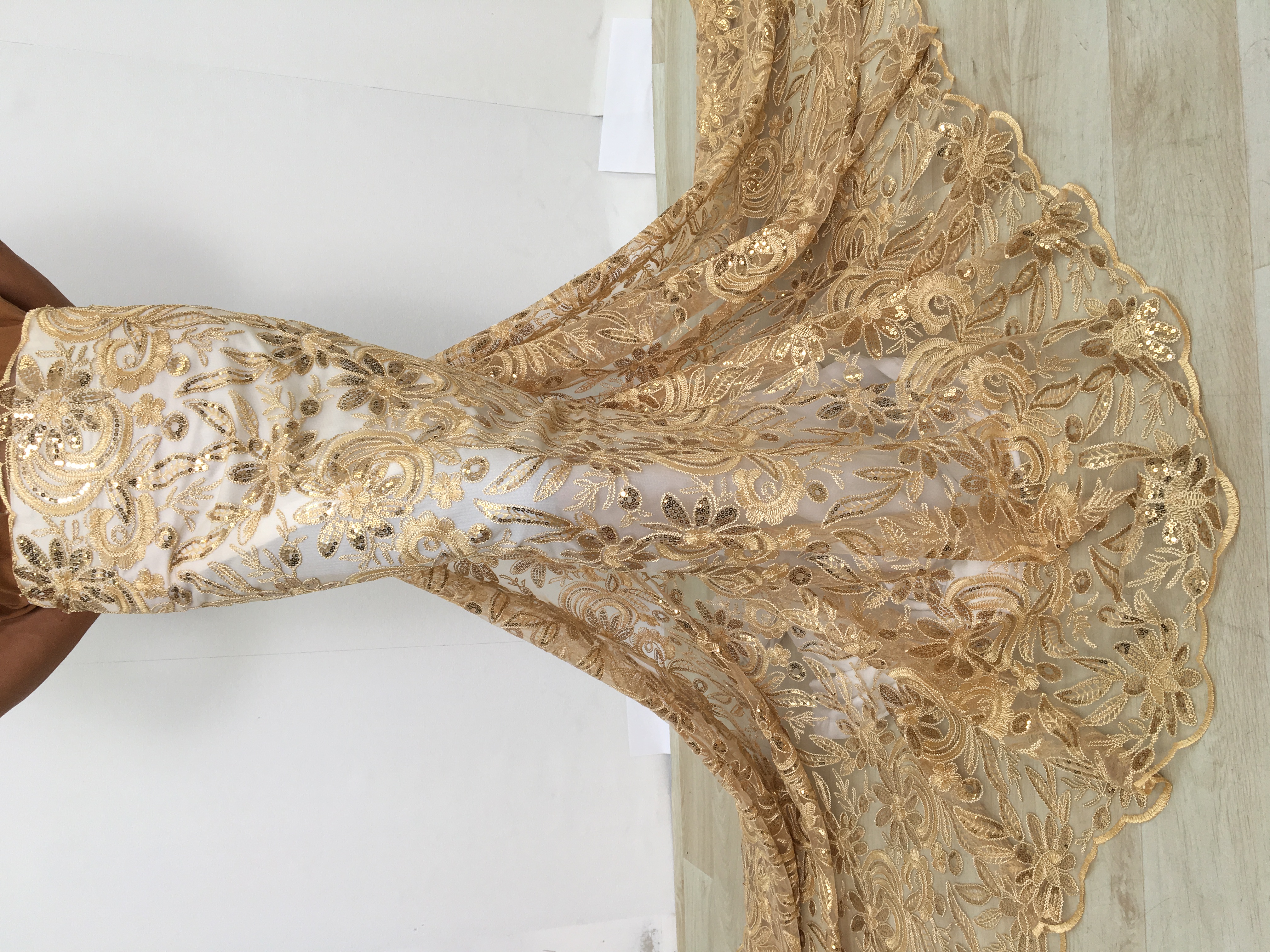 Luxury African Nigerian Tulle  - огляд і ціна Glitter Tablecloth