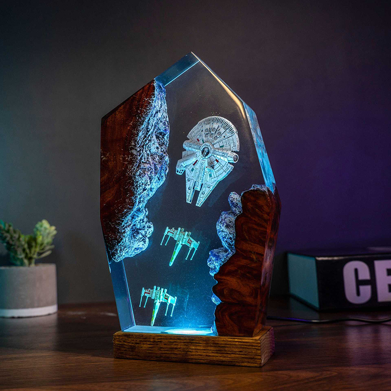 Table Resin Lamp Universe War  - огляд і ціна Eve Party